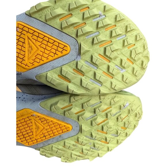 Nike Air Zoom Terra Kiger 6 Women's Size 8 Trail Running Shoes  Gray & Yellow - Picture 9 of 9